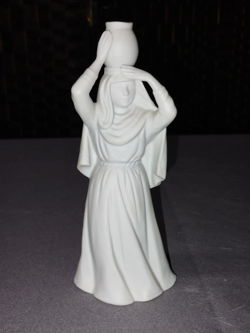 Avon Nativity Collectibles Woman with Water Jar Porcelain Figurine